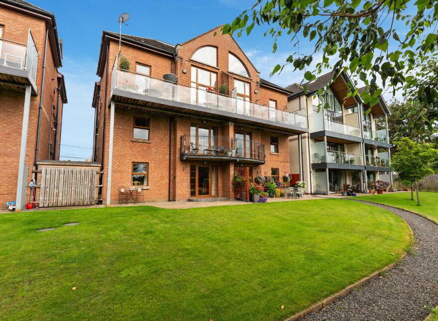 Apartment 2 53 Church Road, Newtownbreda, Belfast, BT8 7AL