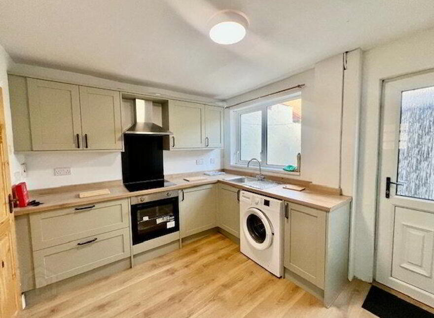 22 Fernwood Street, Belfast, BT7 3BQ