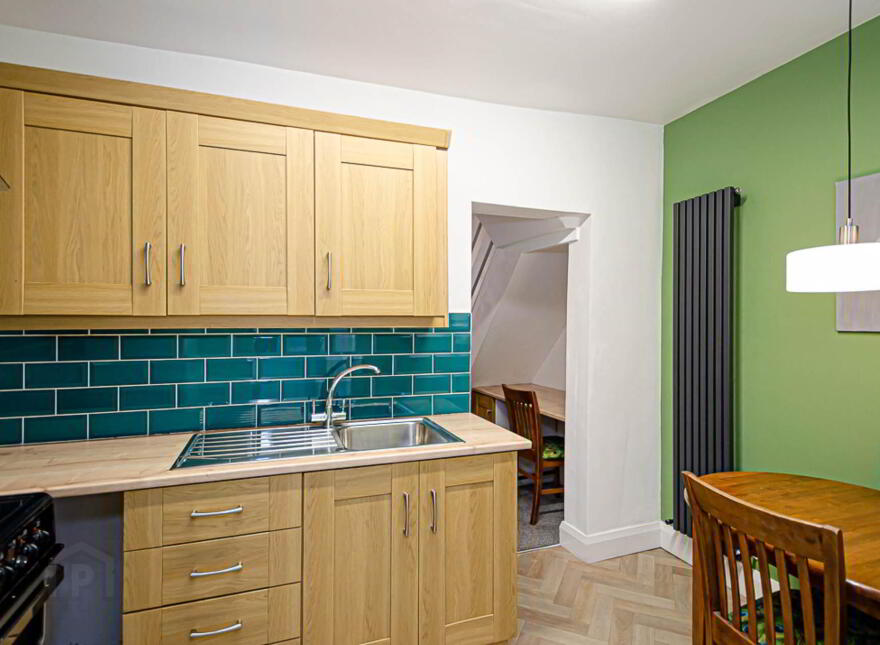 4 Foxglove Street, Beersbridge Road, Belfast, BT5 4SQ