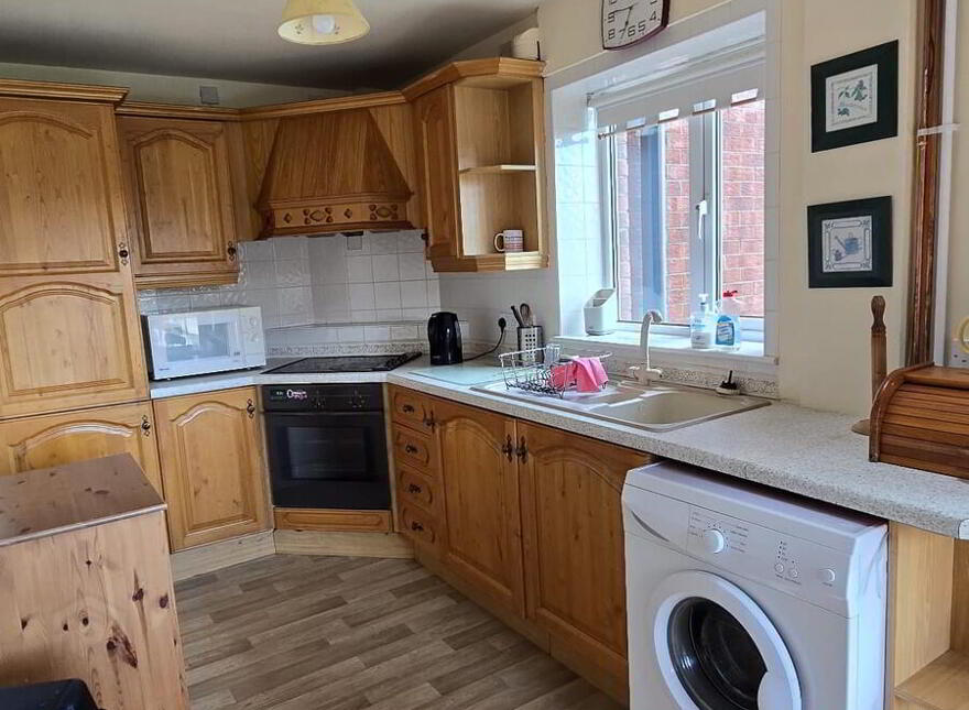 18 Laganview Court, Belfast, BT5 4AR