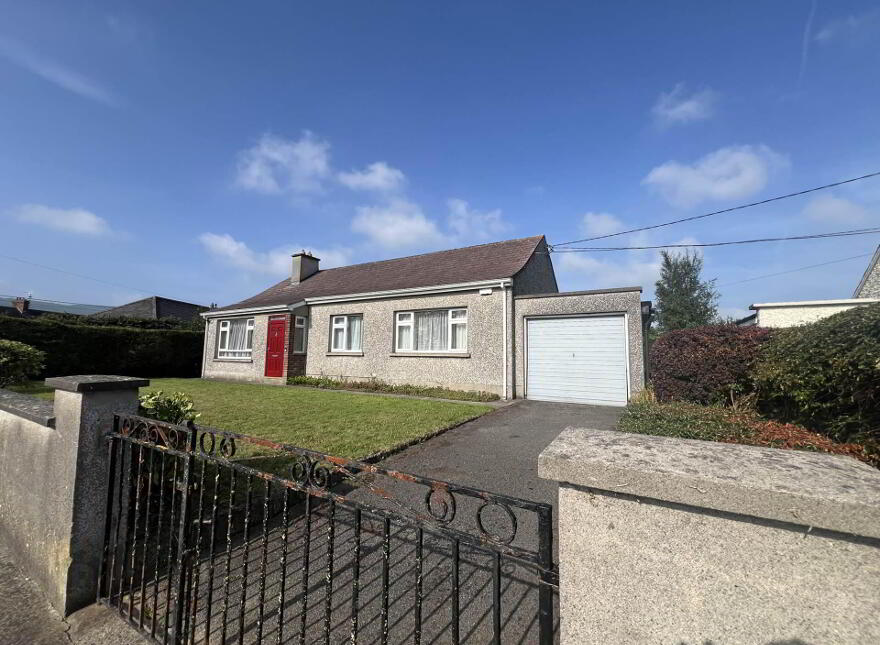 Lisgorm, Griffith Avenue, Clonmel, E91Y680 photo