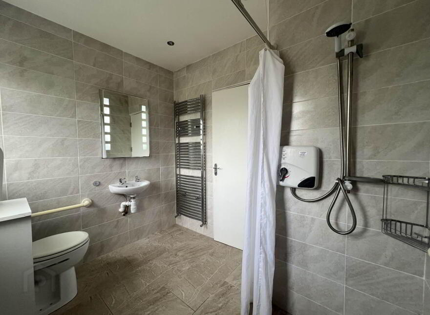 Lisgorm, Griffith Avenue, Clonmel, E91Y680