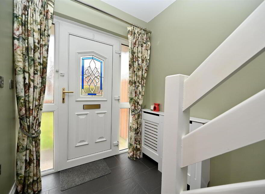 48 Moyra Drive, Saintfield, Ballynahinch, BT24 7AF