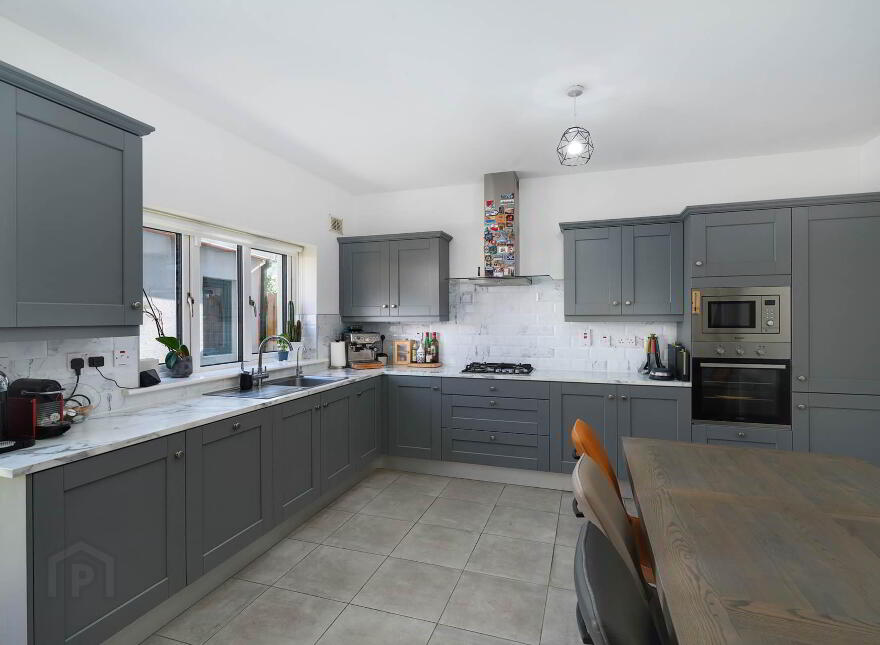 25 Dunville Green, Athlumney, Navan, C15X4HP