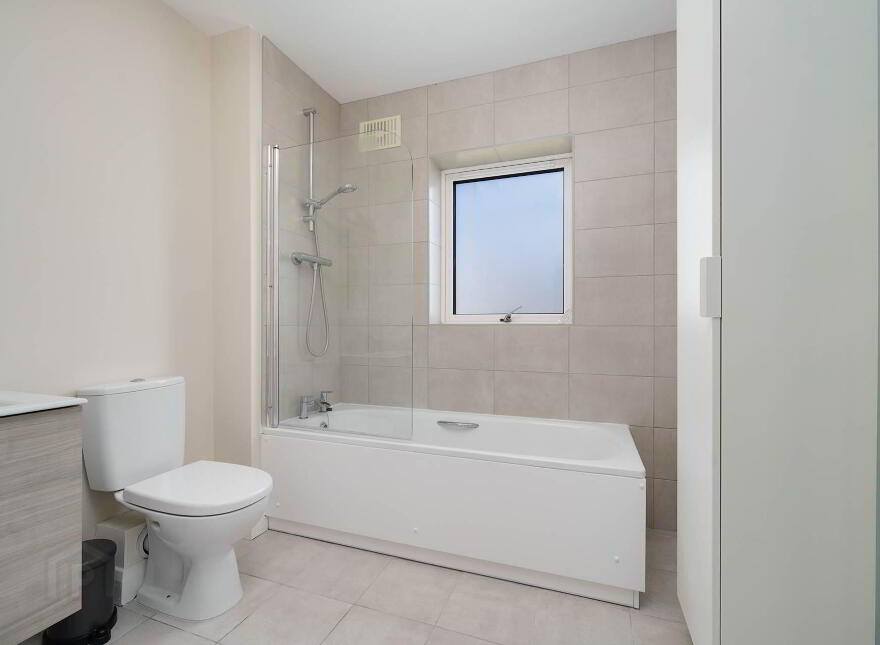 25 Dunville Green, Athlumney, Navan, C15X4HP