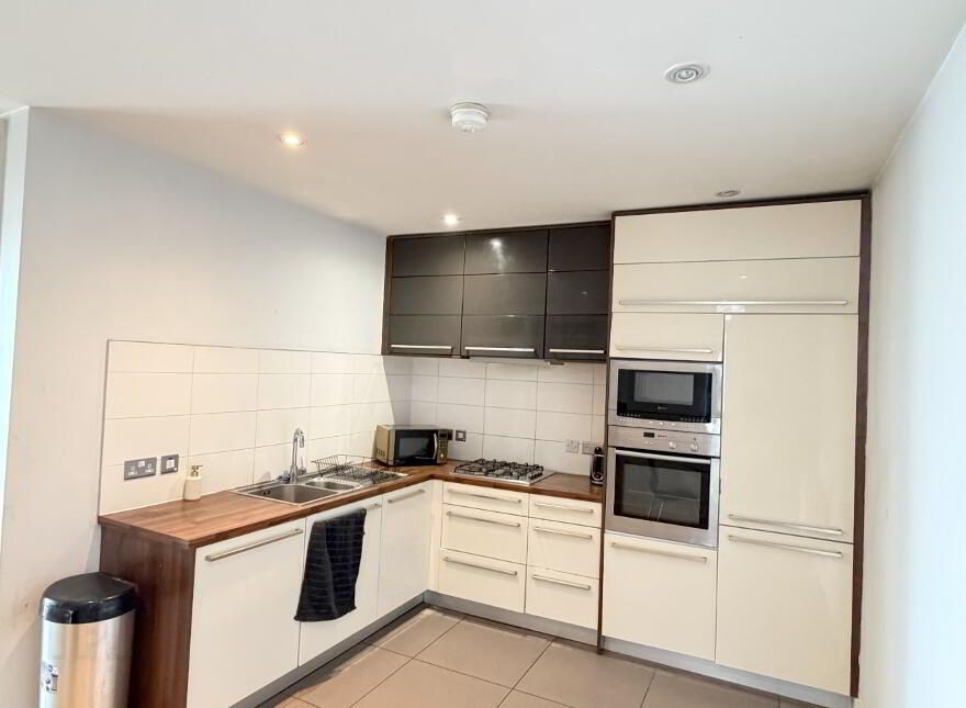 Unit 4.12, The Arc, Titanic Quarter, Belfast, BT3 9FB