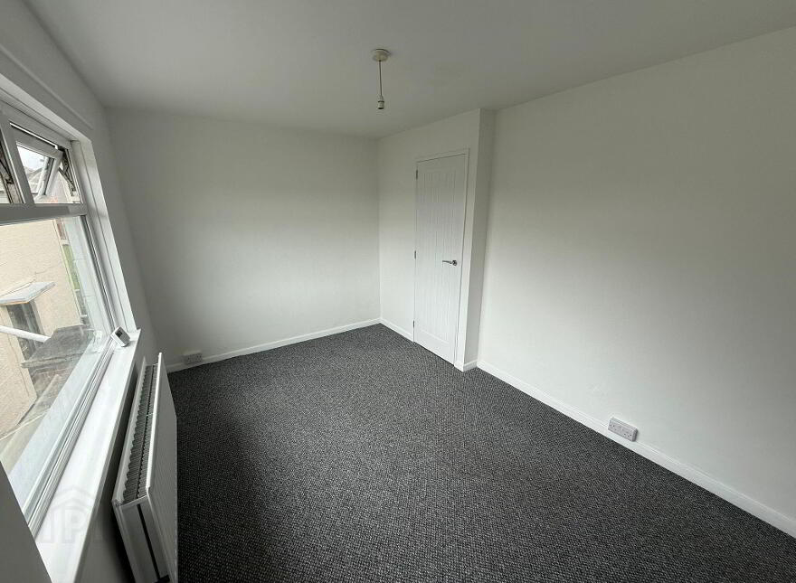 2 Bengore Gardens, Larne, BT40 2AW