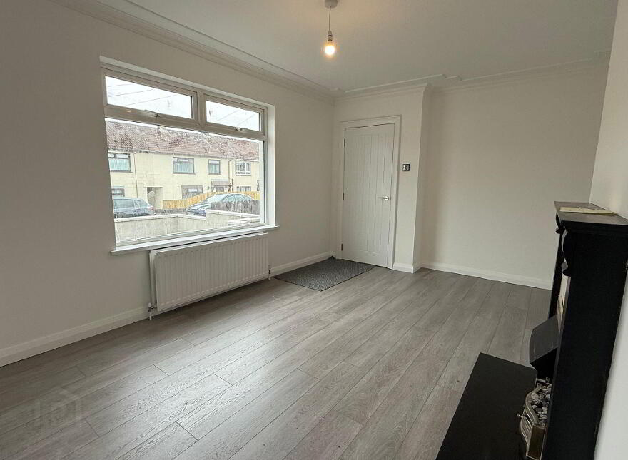 2 Bengore Gardens, Larne, BT40 2AW