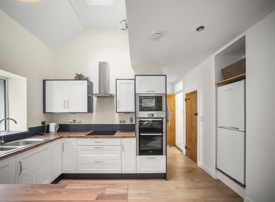 Peninsula House, 30 Wycherley Place, College Road, Cork, T12TW9D