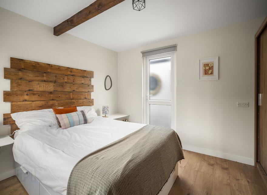 Peninsula House, 30 Wycherley Place, College Road, Cork, T12TW9D
