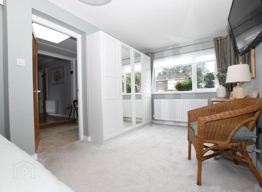 6 St Johns Park, Moira, BT67 0NL