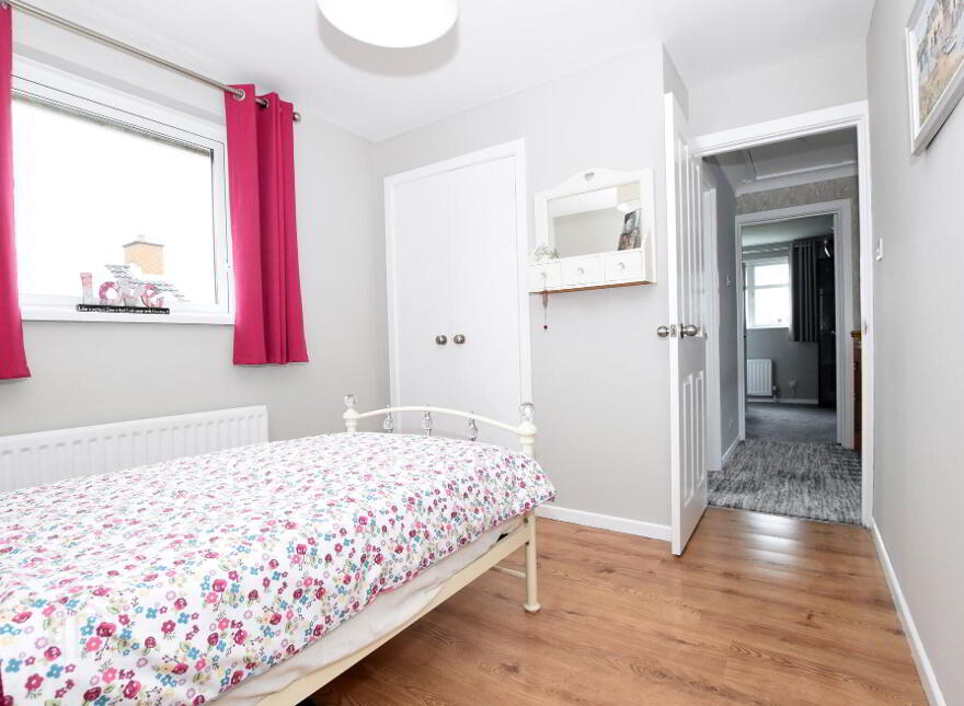 6 St Johns Park, Moira, BT67 0NL