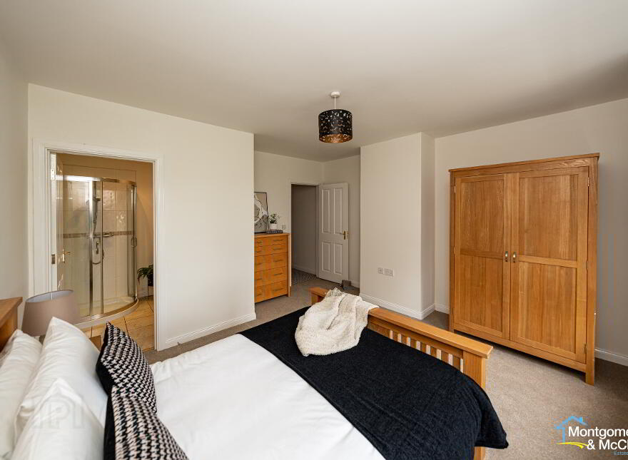 Waterfoot Park, L'Derry, BT47 2UA