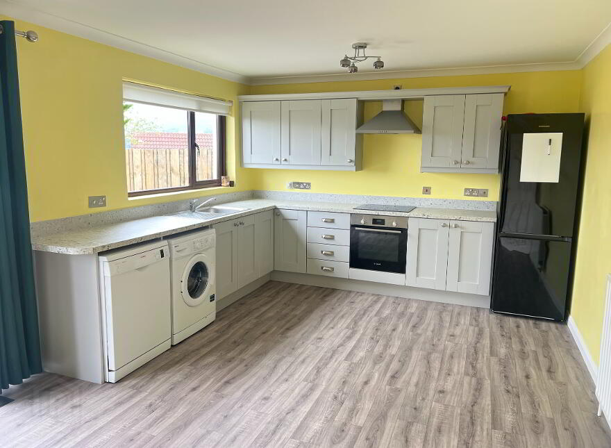 32 Bridal Hill, Warrenpoint, Newry, BT34 3JA