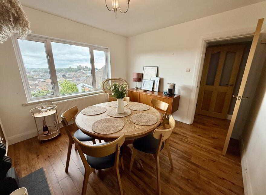 16 Rosemount Park, Armagh, BT60 1AX