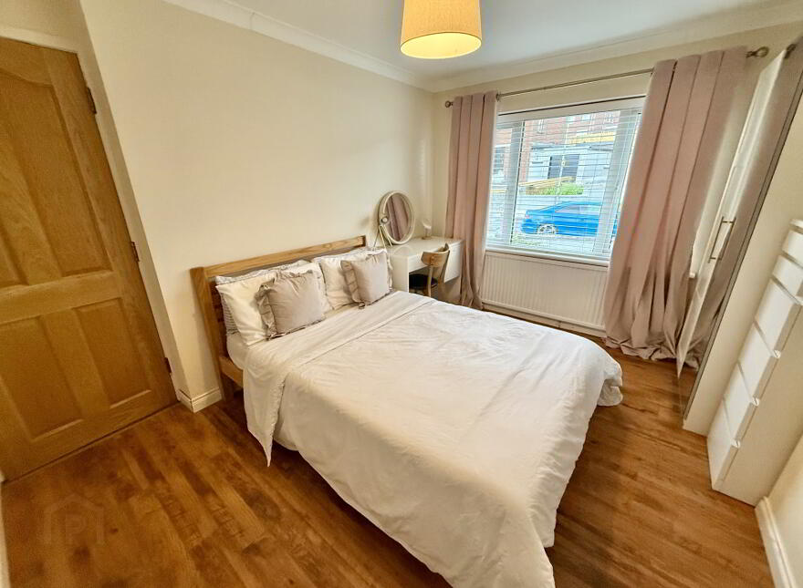 16 Rosemount Park, Armagh, BT60 1AX