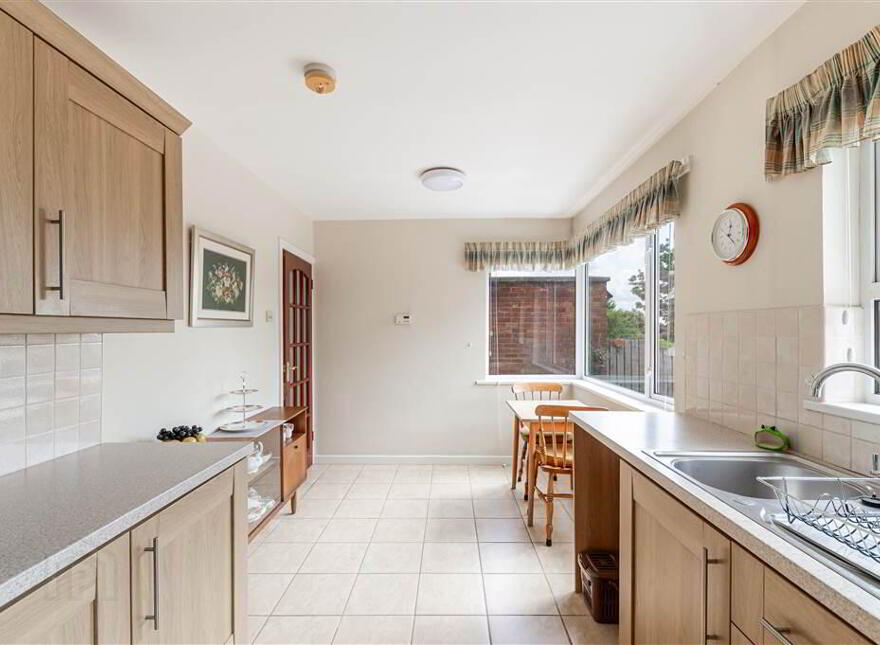 124 Cloona Park, Belfast, BT17 0HF