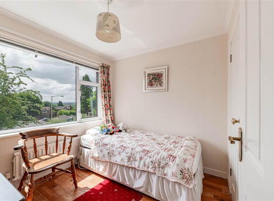 124 Cloona Park, Belfast, BT17 0HF