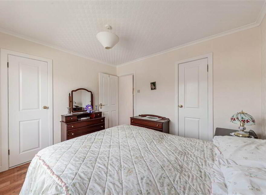 124 Cloona Park, Belfast, BT17 0HF