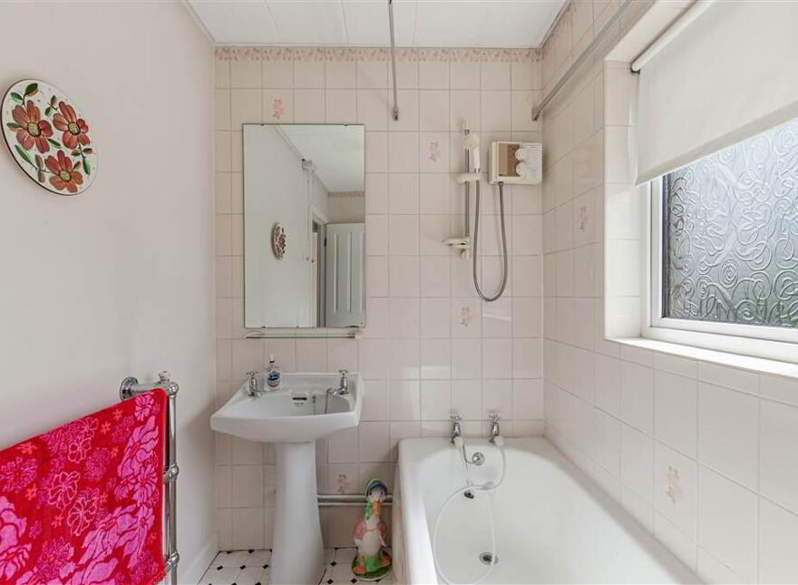 124 Cloona Park, Belfast, BT17 0HF
