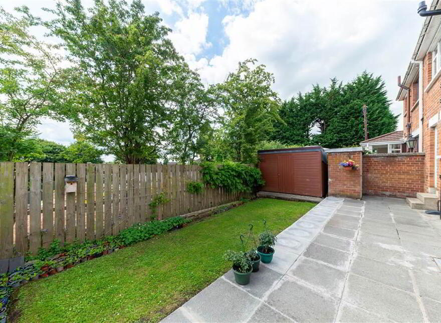124 Cloona Park, Belfast, BT17 0HF