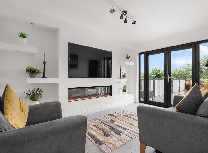 6 Moylena Park, Antrim, BT41 4AD