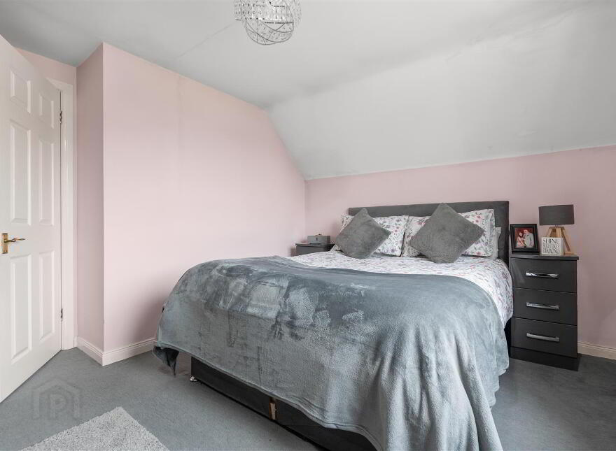 6 Moylena Park, Antrim, BT41 4AD