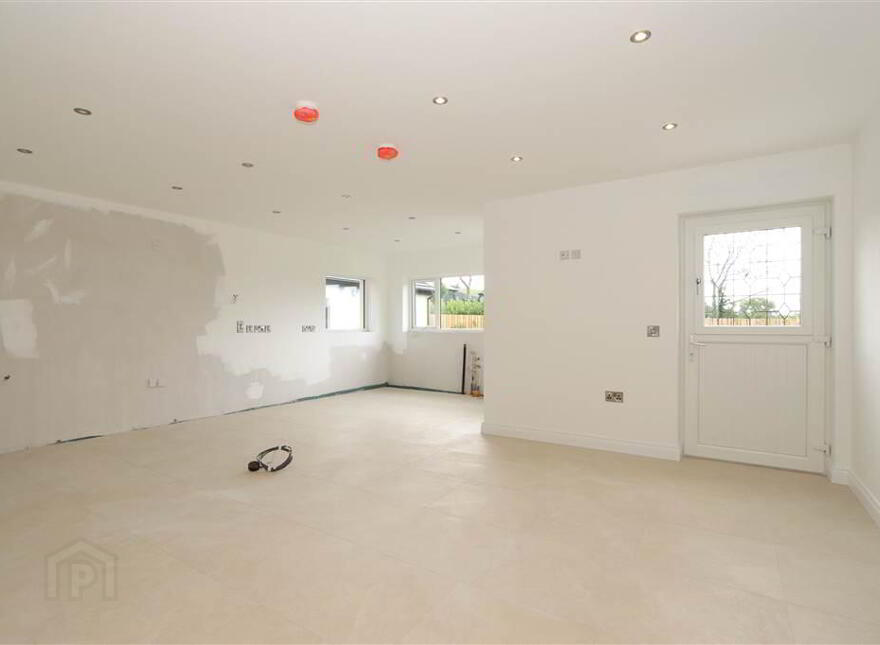 9 Killyleagh Road, Saintfield, BT24 7EJ