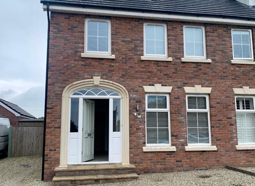 56 Forthaven Lane, Ballyrobert, BT39 9GU
