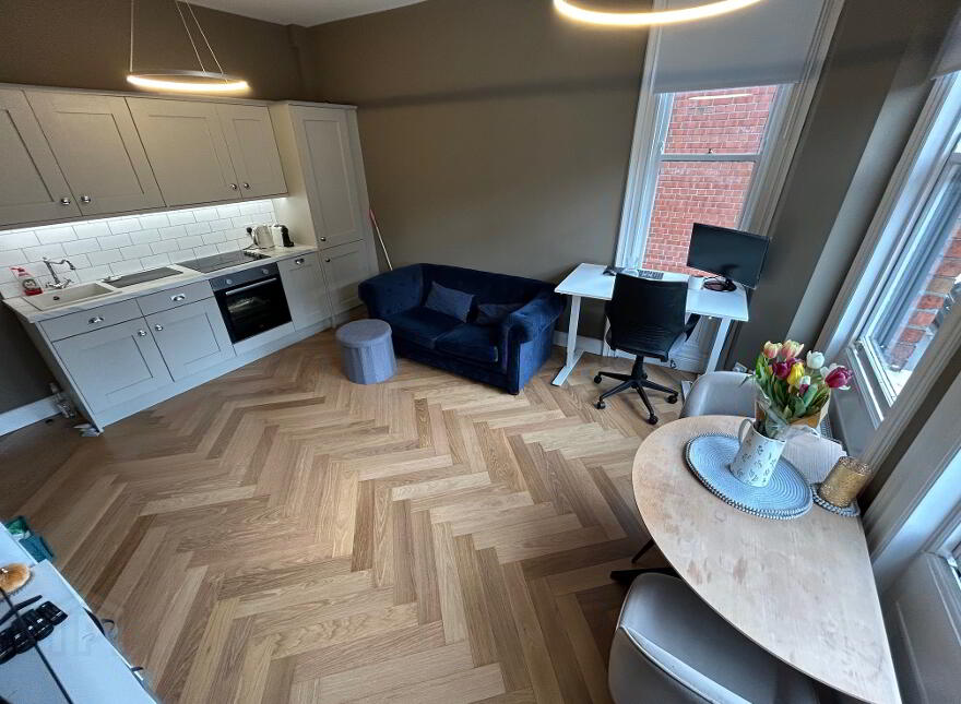 Apt 4, 3 Eglantine Place, Belfast, BT9 6EY