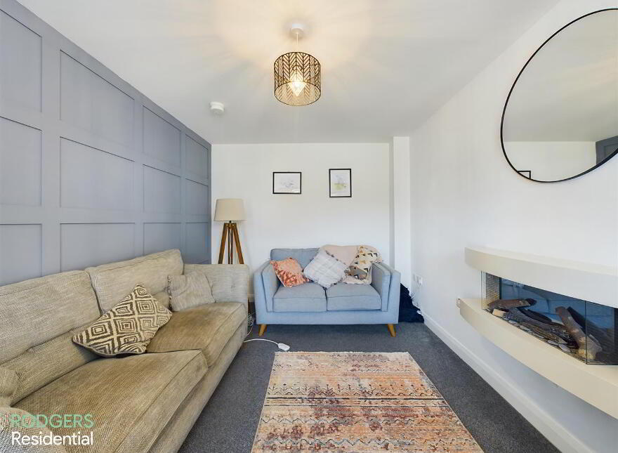 33 Orchard Hill Lane, Dundonald, Belfast, BT16 1AZ