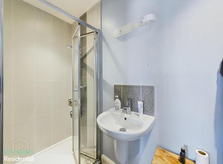 33 Orchard Hill Lane, Dundonald, Belfast, BT16 1AZ