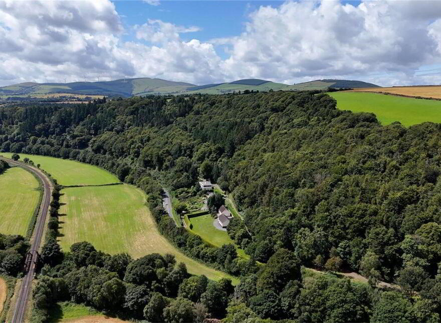 Glenwood Lodge, Garnagowlan, Woodenbridge, Y14V263