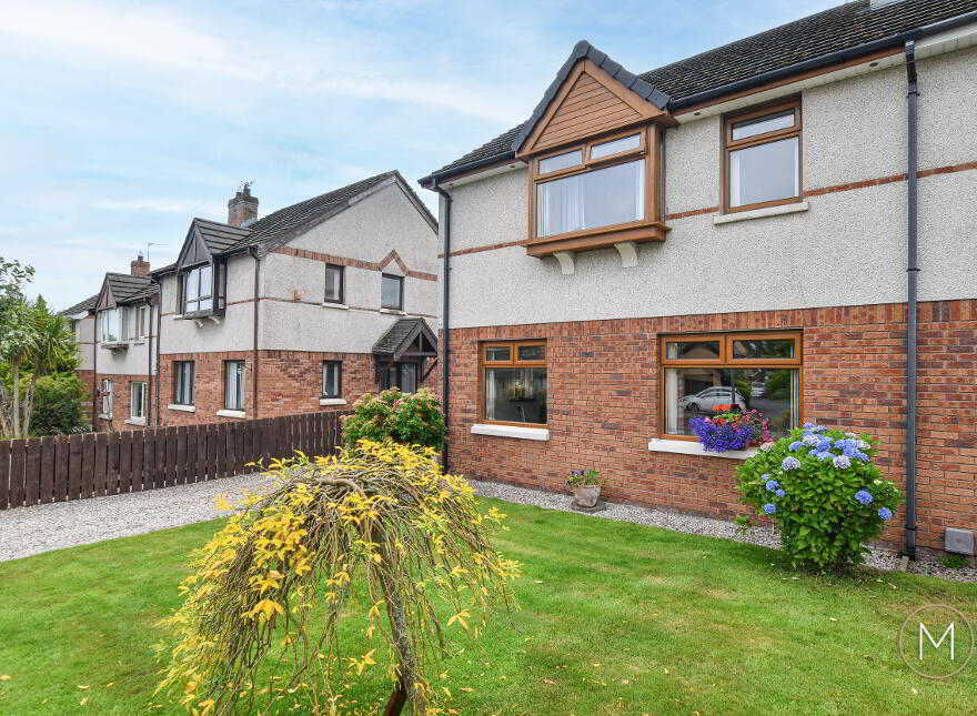 42 Oakdale Manor, Antrim, BT41 1QA