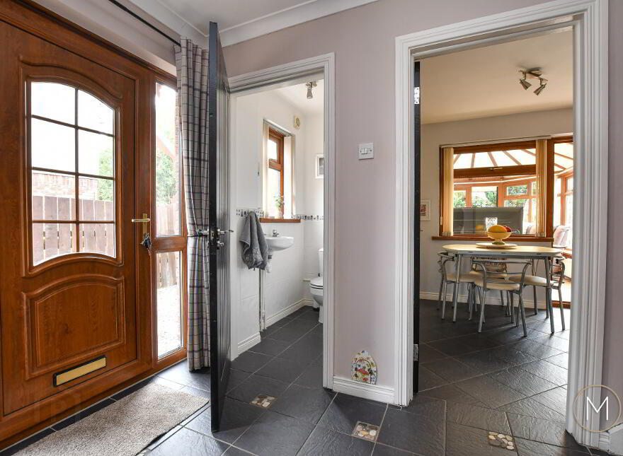 42 Oakdale Manor, Antrim, BT41 1QA