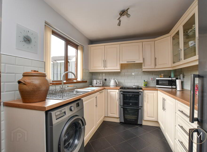 42 Oakdale Manor, Antrim, BT41 1QA