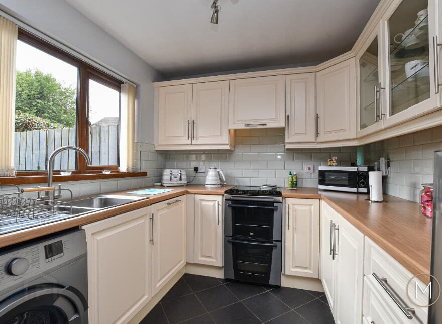 42 Oakdale Manor, Antrim, BT41 1QA
