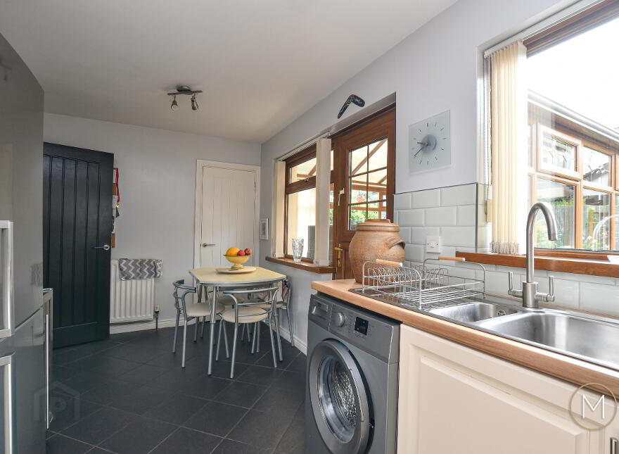 42 Oakdale Manor, Antrim, BT41 1QA