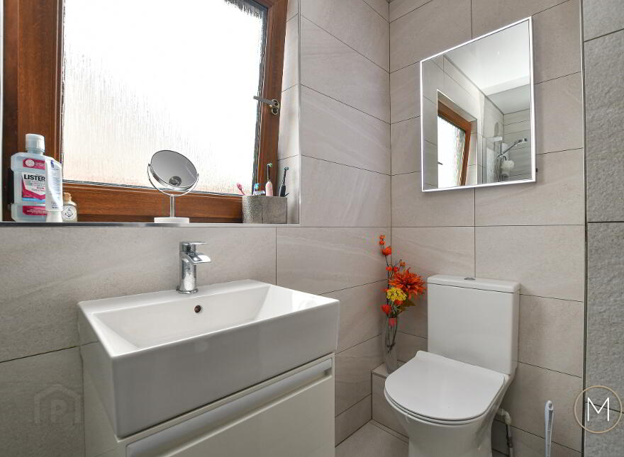 42 Oakdale Manor, Antrim, BT41 1QA