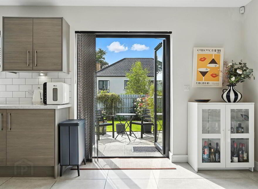 29 Chantry Gardens, Greenisland, Carrickfergus, BT38 8GE