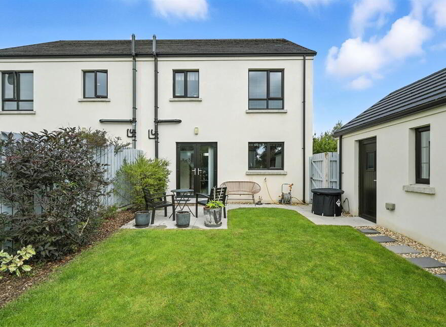 29 Chantry Gardens, Greenisland, Carrickfergus, BT38 8GE