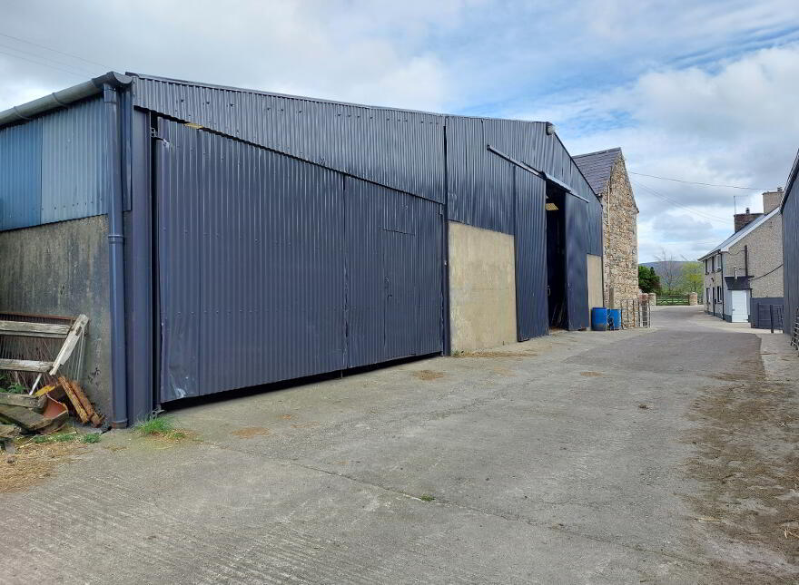 37 Lisnaharney Road, Omagh, BT79 7UF