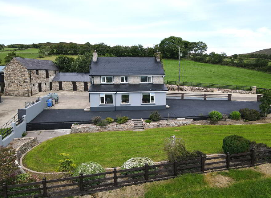 37 Lisnaharney Road, Omagh, BT79 7UF