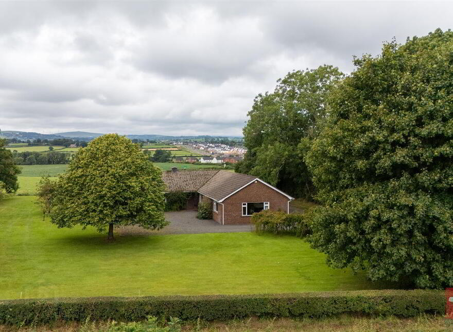 10 Lower Size Hill, Ballyclare, BT39 9RP
