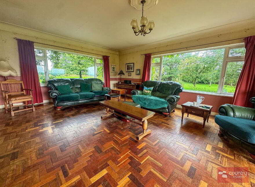 10 Lower Size Hill, Ballyclare, BT39 9RP