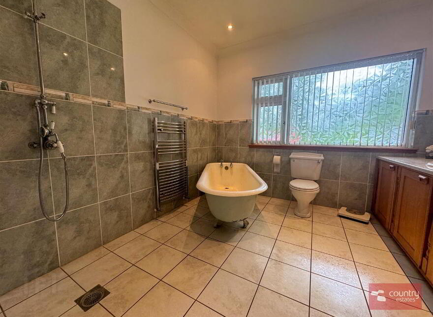 10 Lower Size Hill, Ballyclare, BT39 9RP