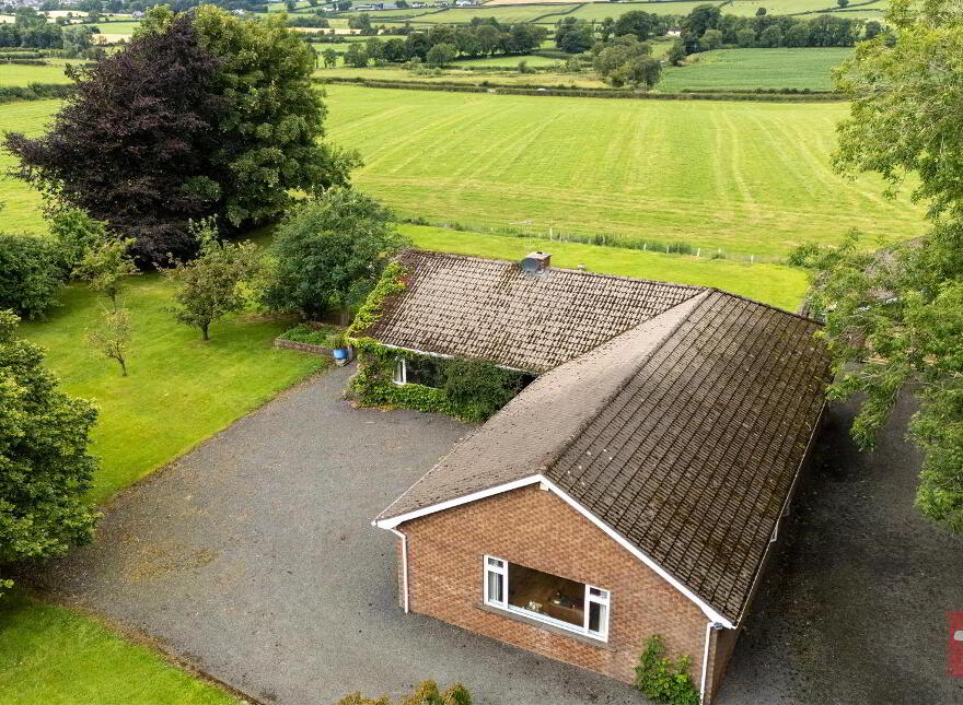 10 Lower Size Hill, Ballyclare, BT39 9RP