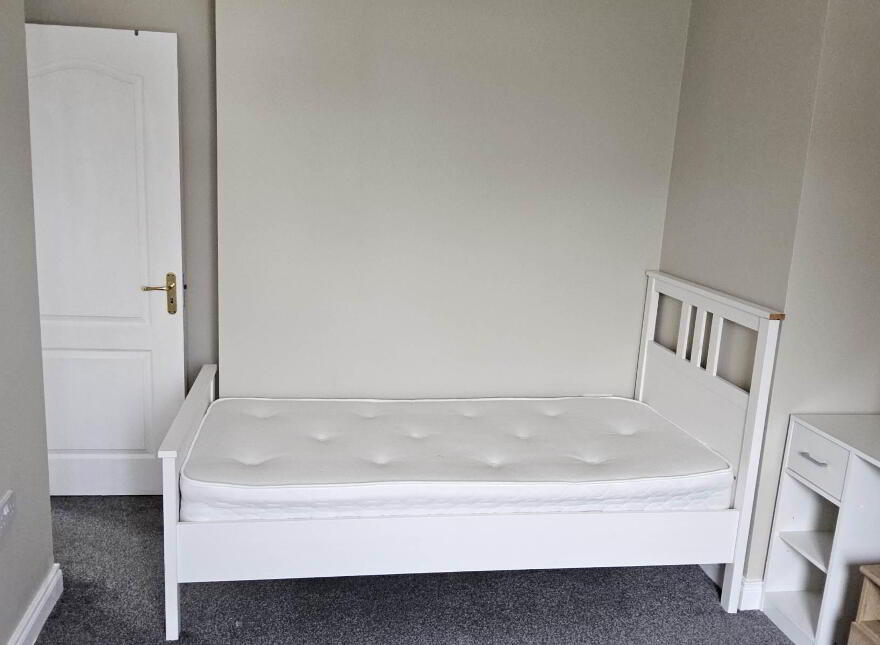 96 Branswood, Athy, R14X008