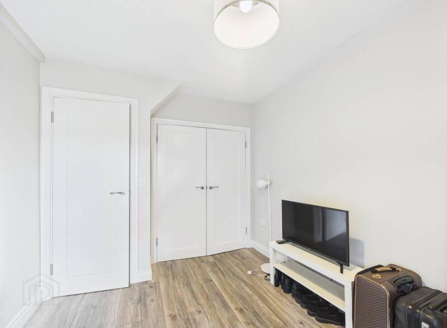 Apartment 6 12 Deramore Park, Belfast, BT9 5JT
