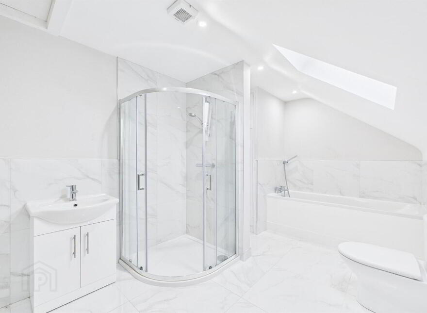 Apt 6, 12 Deramore Park, Belfast, BT9 5JT
